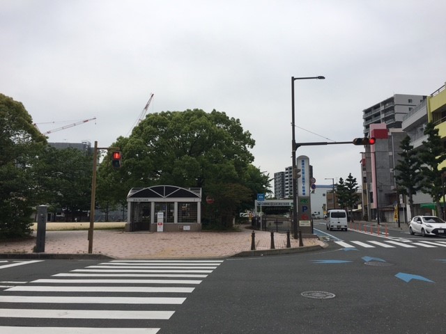 豊橋松葉公園地下駐車場